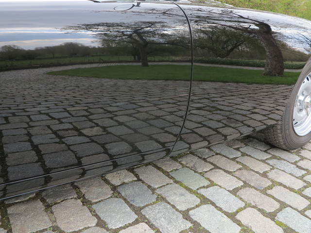                         016 1618655820
            