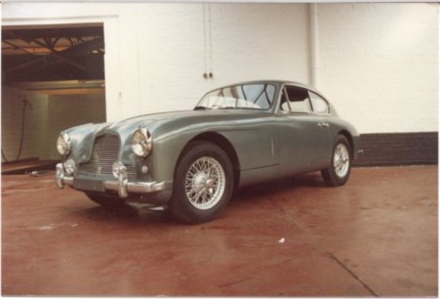                         aston martin db 2 4   1954
            